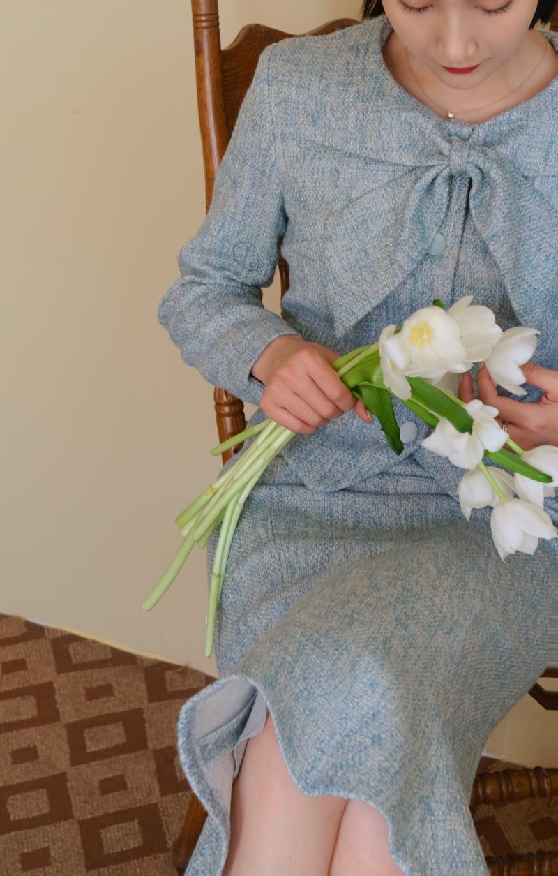 勿忘草の貴婦人ツイードジャケットとマーメイドスカート