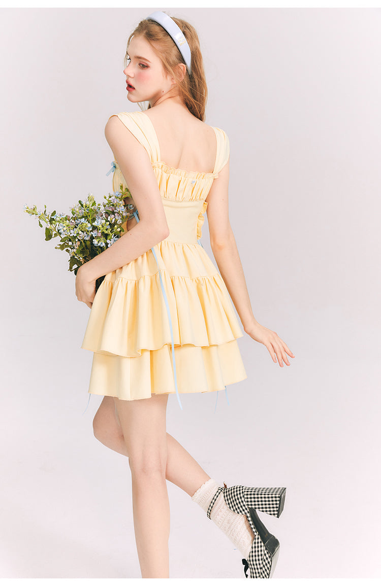 星明かりの少女のストラップワンピース