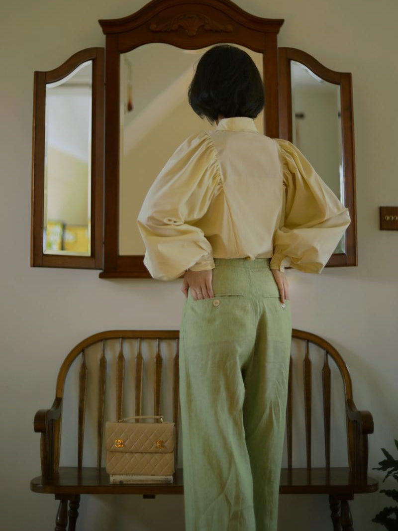 淡黄の貴婦人クラシカルブラウス