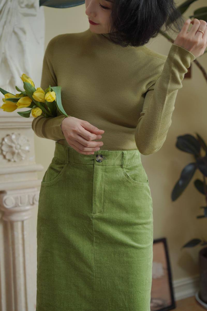 淑女のためのタートルネックスリムニット