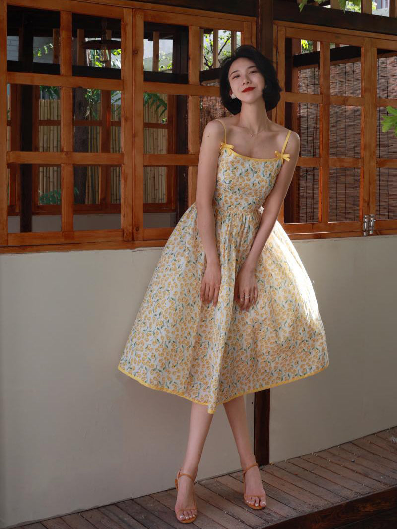 藤黄の花群集レトロキャミソールワンピース