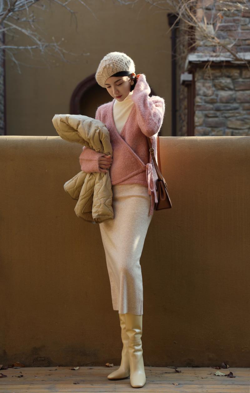 淑女のためのストレートニットスカート