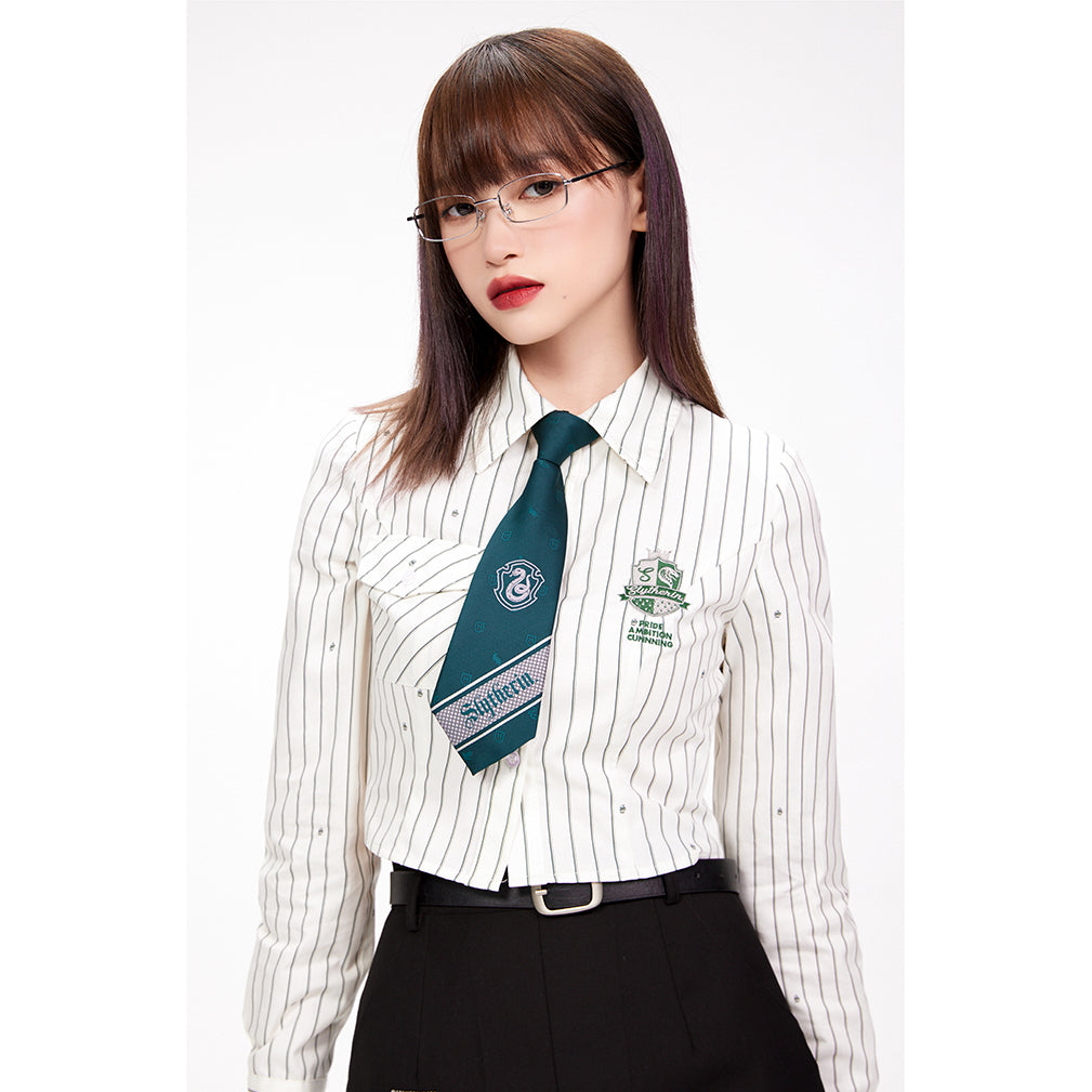 魔法学校の刺繍ストライプショートブラウス