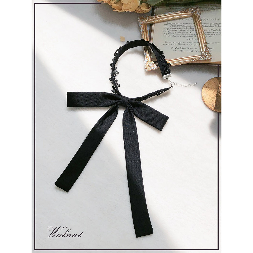 漆黒のお嬢様のクラシカルワンピース