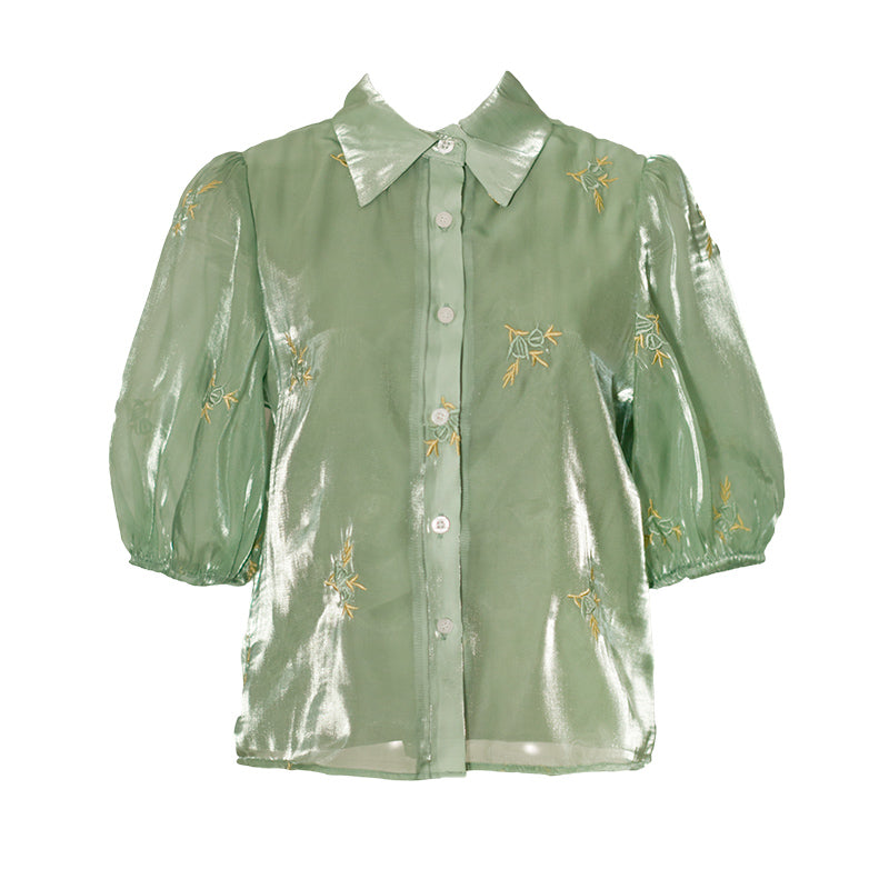 神秘の森の花刺繍ブラウス