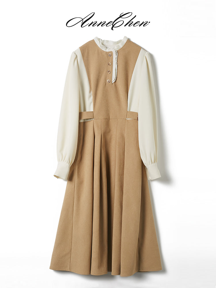 白茶のお嬢様のプリーツワンピース