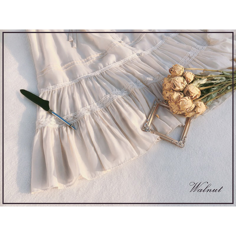 月光の幻想曲を奏でるロングワンピース