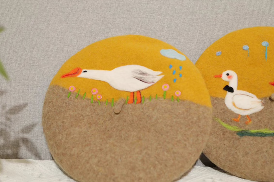 cute big white duck beret