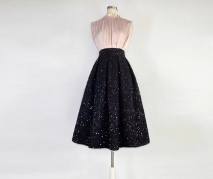 Hepburn style black skirt