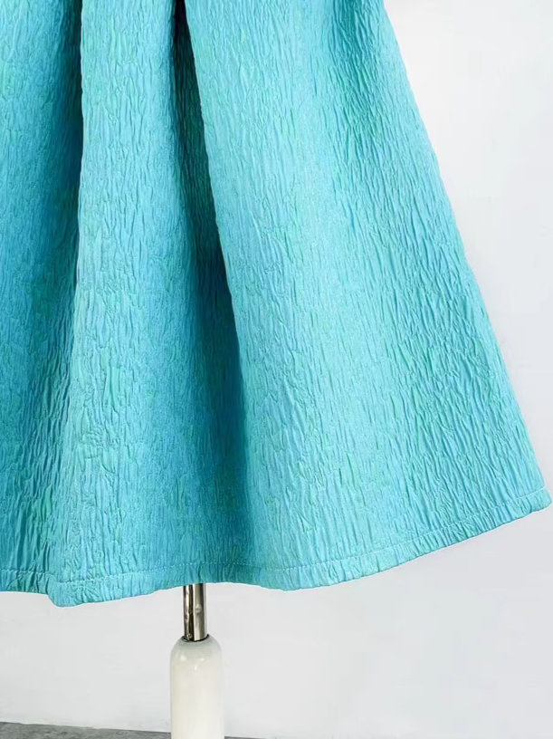 slim and versatile mid-length tutu skirt 