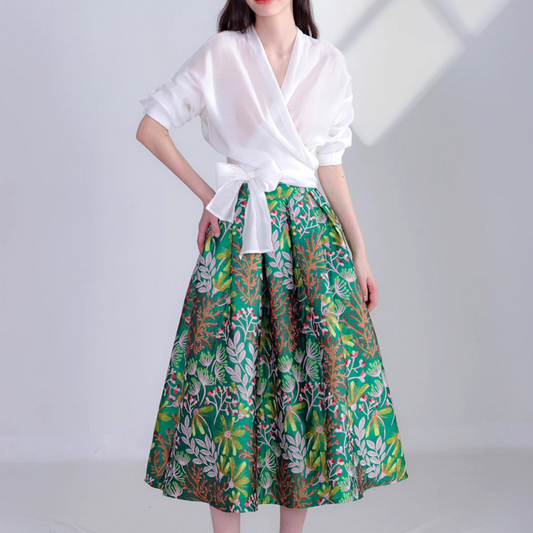 green embroidered fresh and elegant skirt