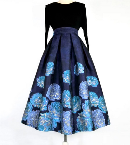 elegant embroidered high-waisted mid-length skirt