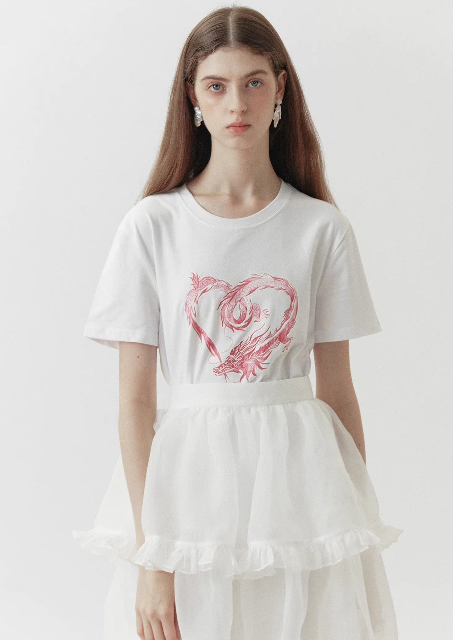 dragon sticker white round neck short-sleeved T-shirt