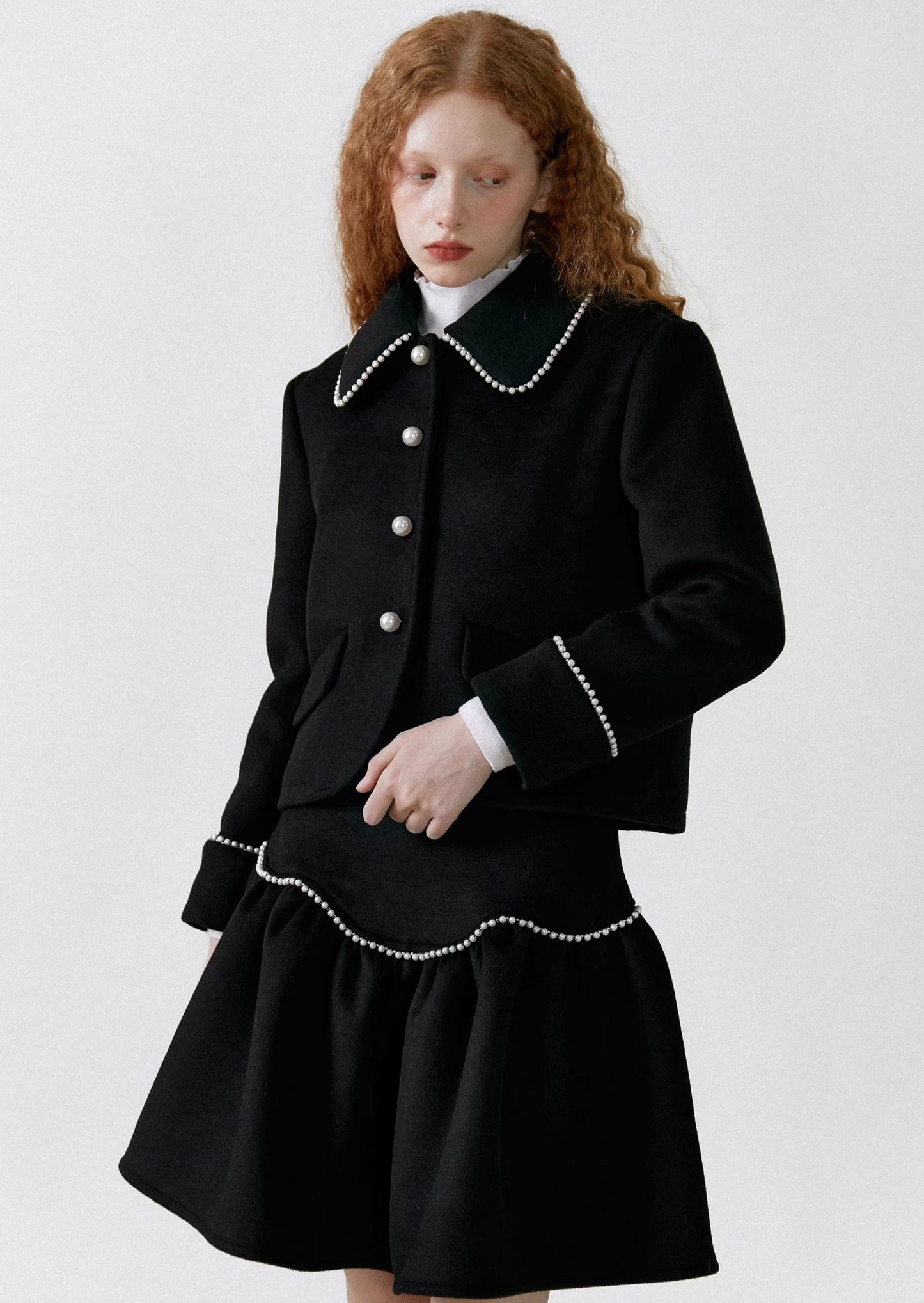 pearl-trimmed doll-collar woolen short coat 