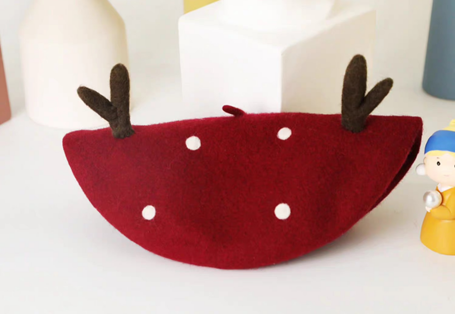 wool polka dot Christmas deer antler beret