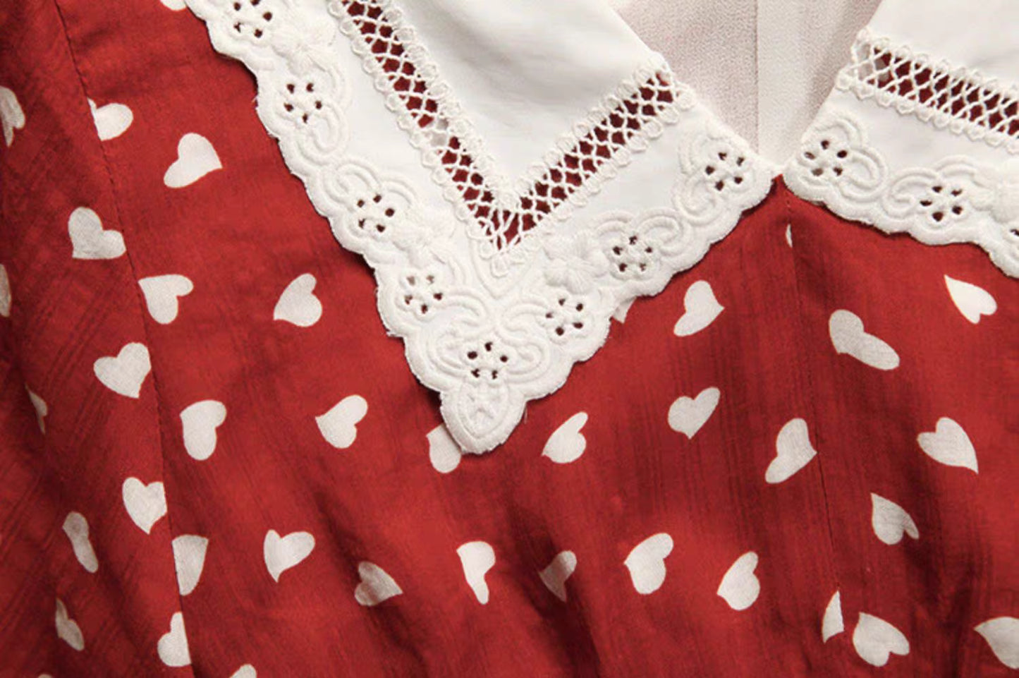contrast collar red polka dot dress 