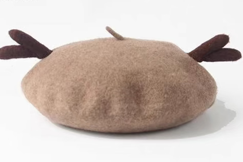 wool felt Christmas deer beret