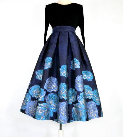 elegant embroidered high-waisted mid-length skirt