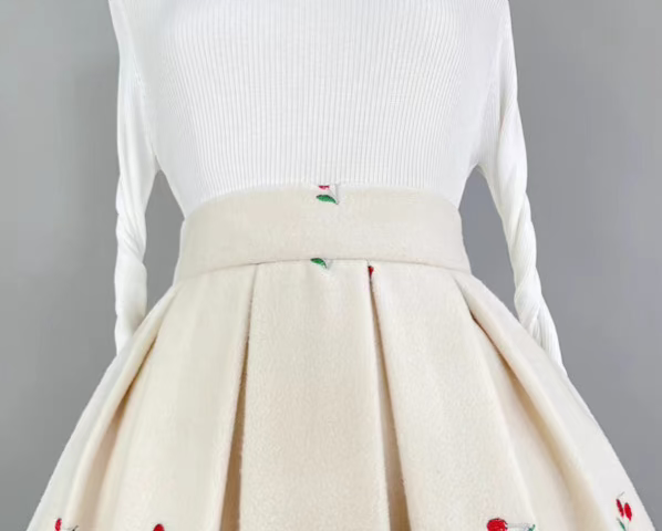 niche embroidered woolen retro elegant skirt 