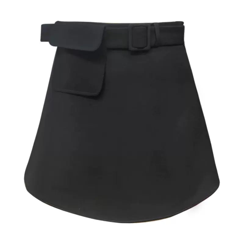 waist bag decorated black short skirt