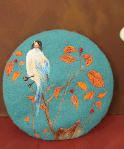 Chinese-style wool felt flower and bird elegant beret