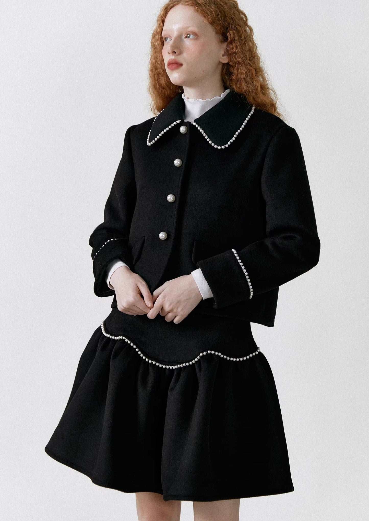 pearl-trimmed doll-collar woolen short coat 