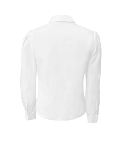 college style white long-sleeved shirt
