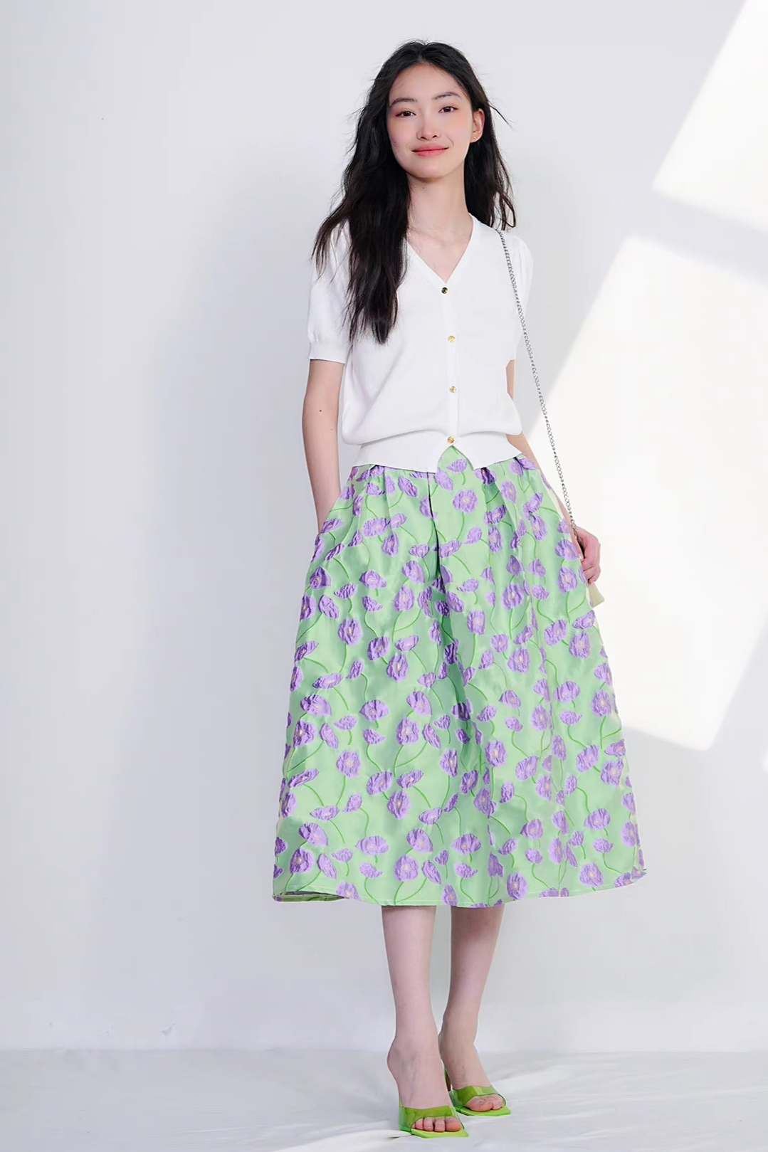 simple embroidered high-waisted design fluffy skirt