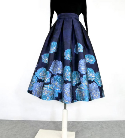 elegant embroidered high-waisted mid-length skirt