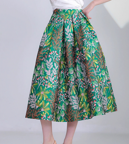 green embroidered fresh and elegant skirt