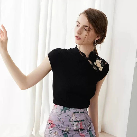 elegant black cat short sleeves