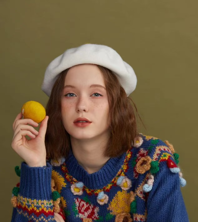 woolen egg yolk painter hat