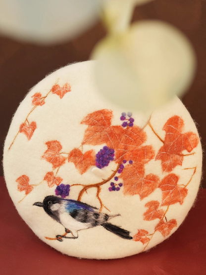 Chinese style ink painting flower and bird beret