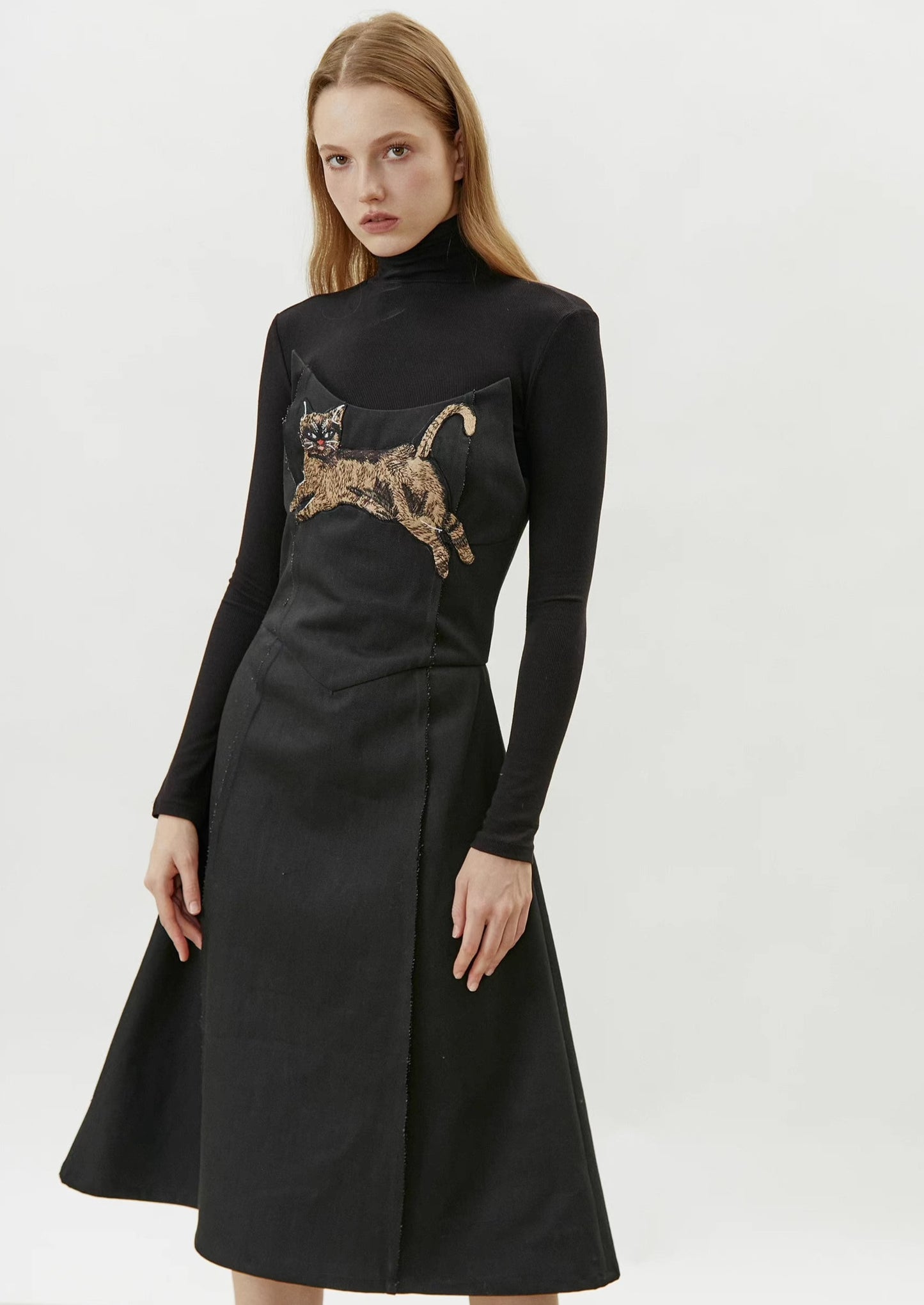 new style cat embroidered black denim dress