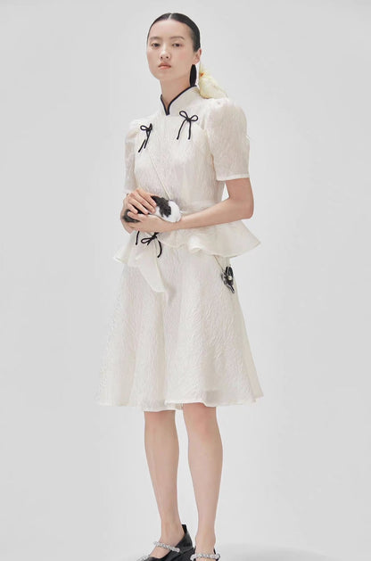 off-white jacquard bow P plate buckle stand collar dress 