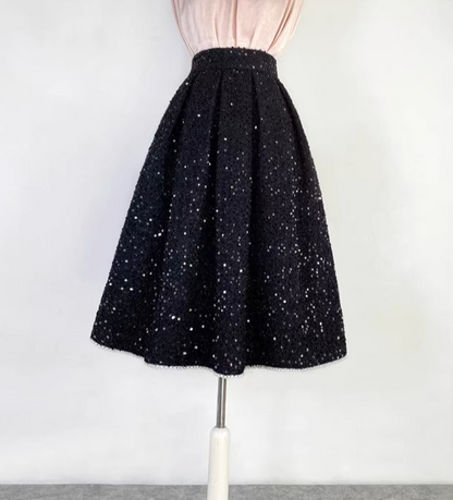 Hepburn style black skirt