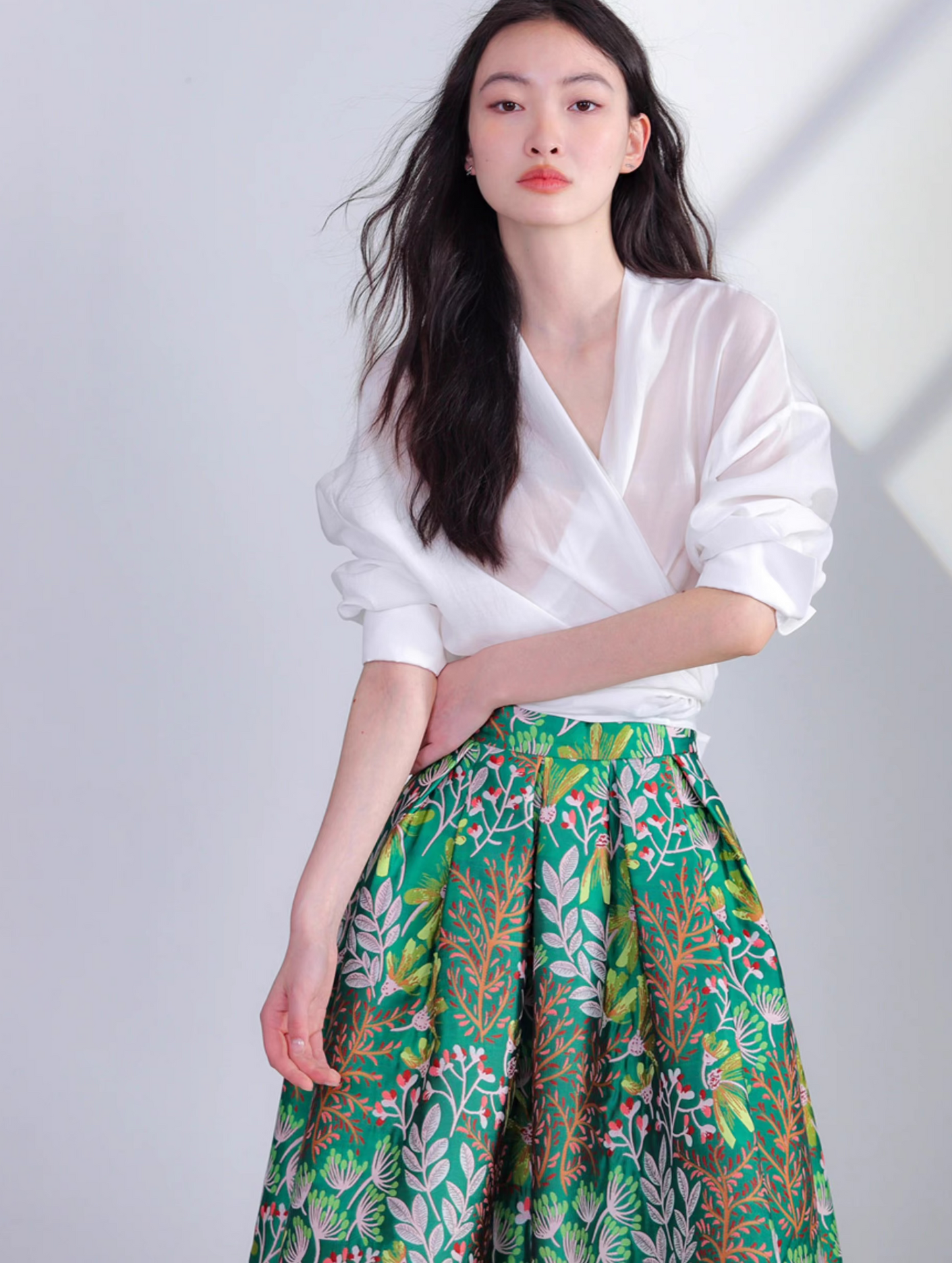 green embroidered fresh and elegant skirt