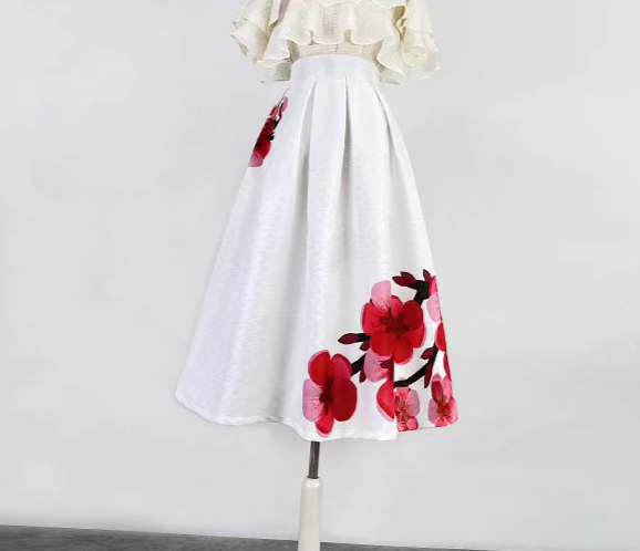 red plum blossom mid-length A-line skirt 