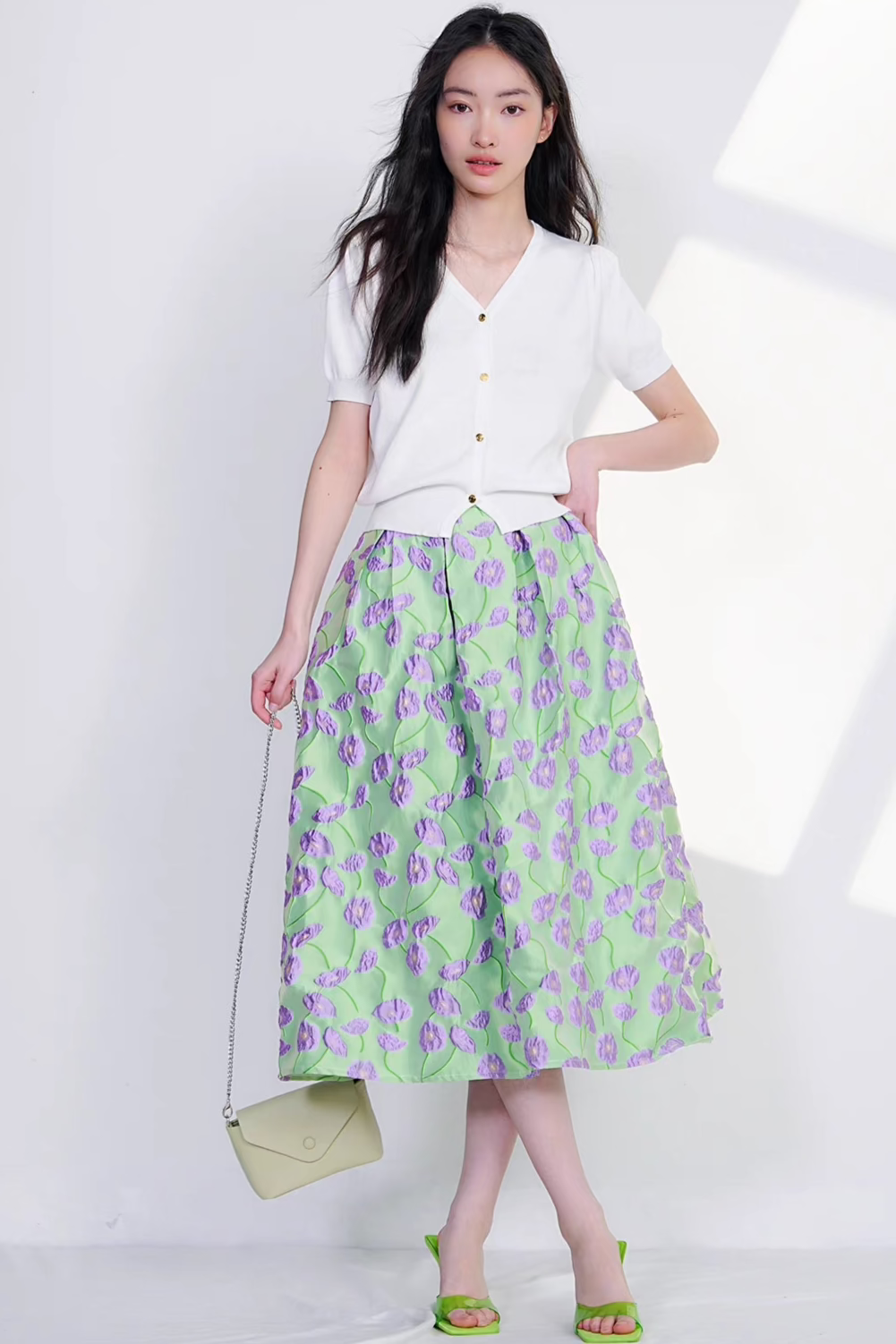 simple embroidered high-waisted design fluffy skirt