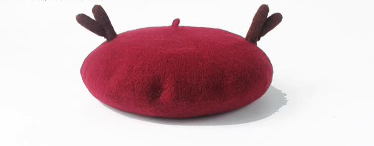 wool felt Christmas deer beret