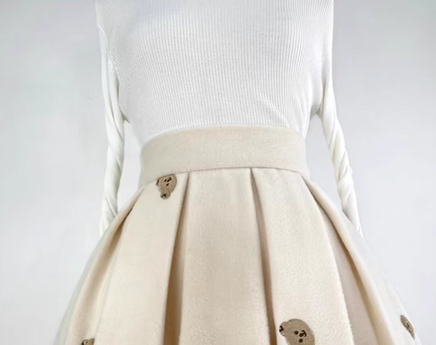 embroidered woolen high-waisted design fluffy skirt