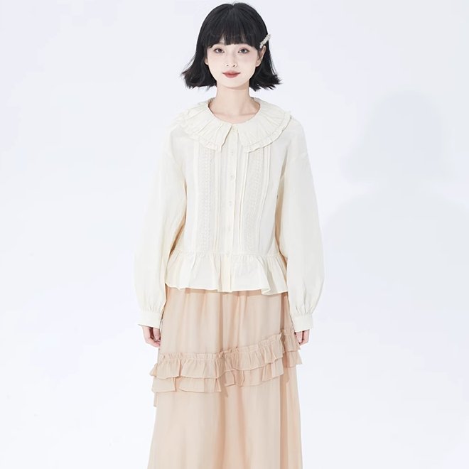 Beige lotus leaf collar long sleeve shirt