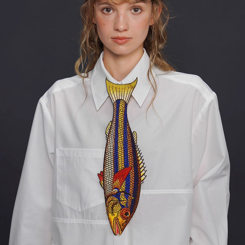 お魚の刺繍ネクタイ（ブルー×イエロー）