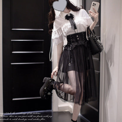 夜曲を奏でるお嬢様のトップスとコルセットチュールスカート
