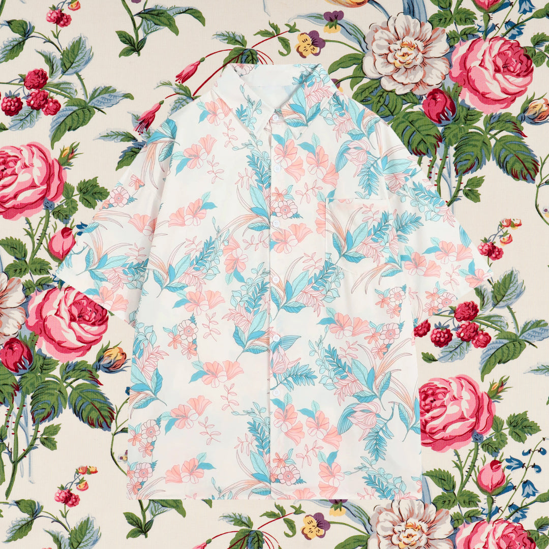 花と植物の挿絵シャツ - Light Blue / Flamingo Pink