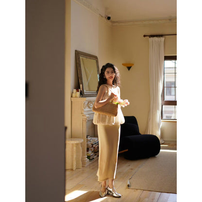 鳥の子色のロングストレートスカート