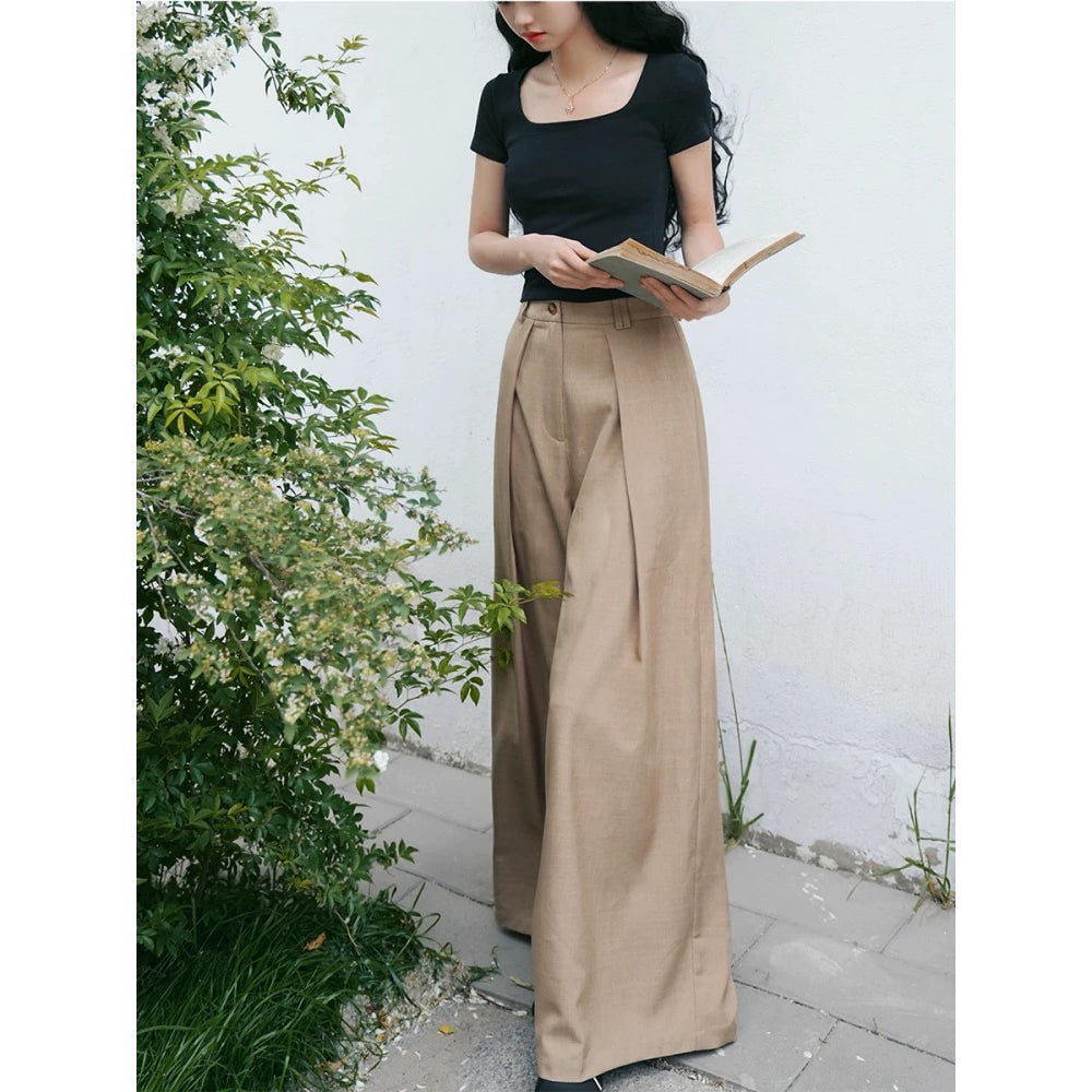 英国令嬢のワイドレッグパンツ