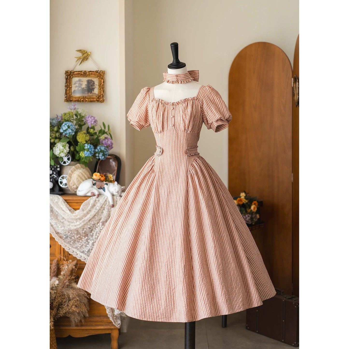 英国のお嬢様のクラシカルストライプワンピース - Carrot Orange