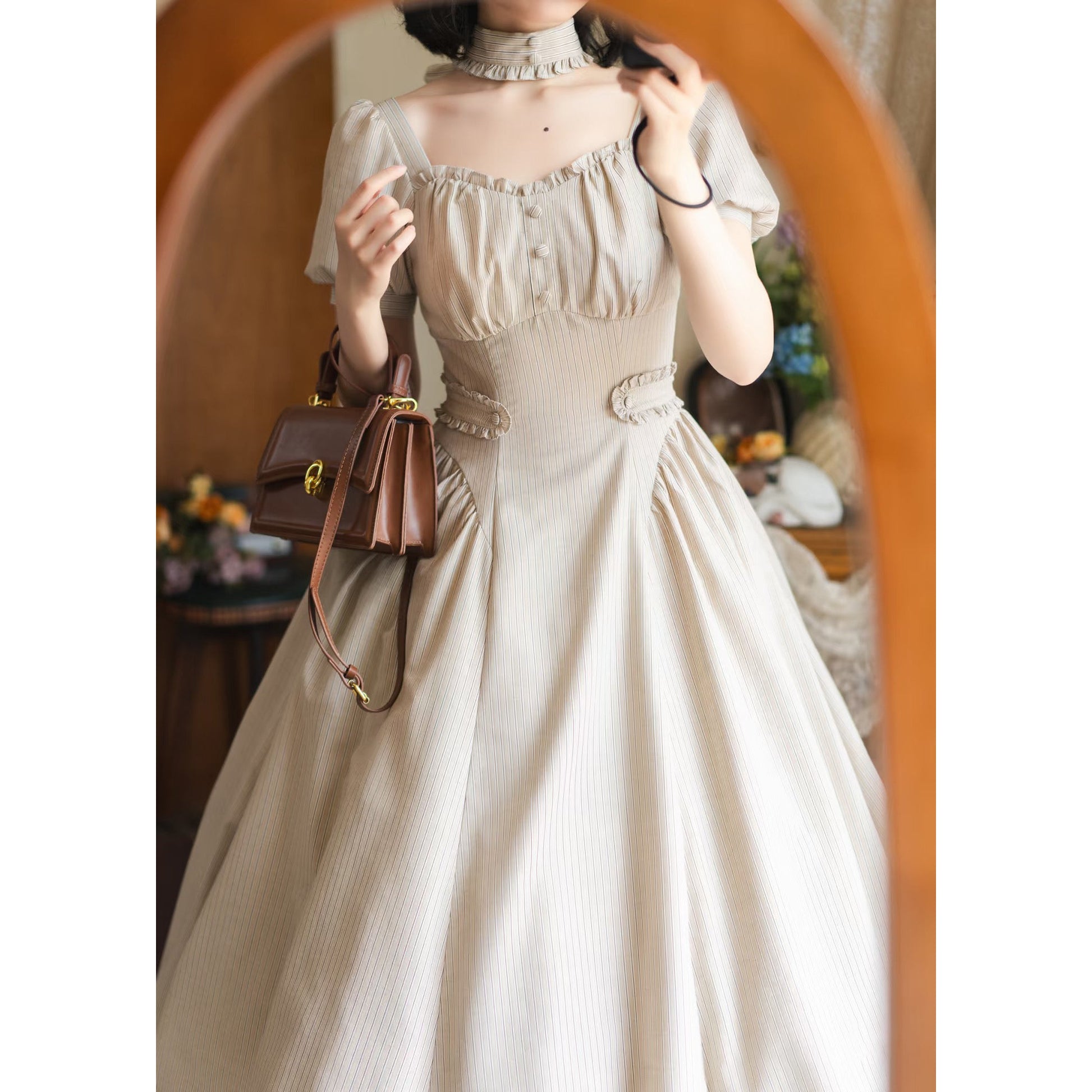 英国のお嬢様のクラシカルストライプワンピース - Sand Beige