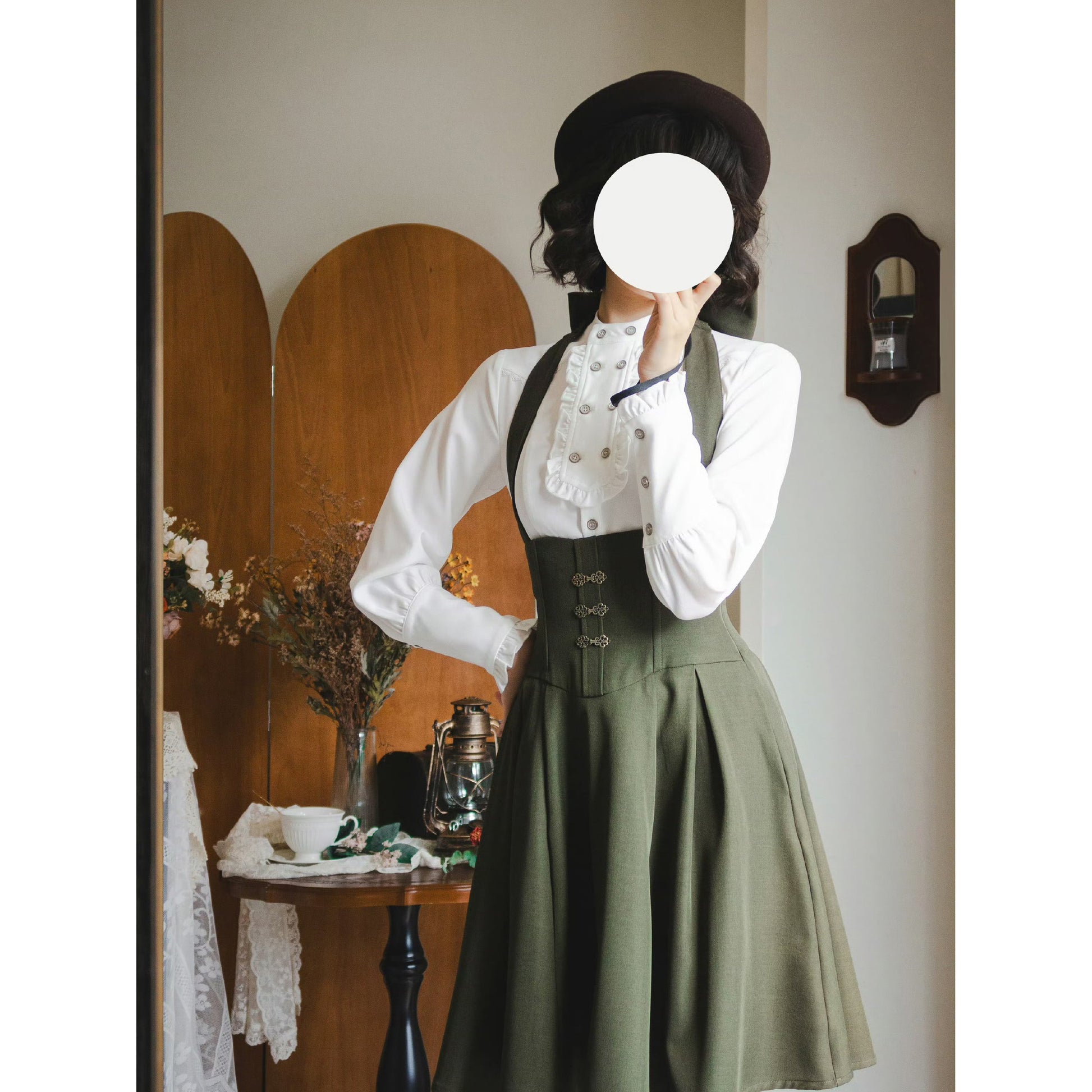 英国のお嬢様のクラシカルジャンパースカート - ショート丈（モスグリーン）